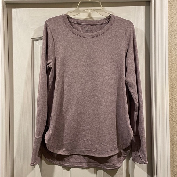 Athleta Tops - Athleta Long Sleeve Top in Soft purple size M